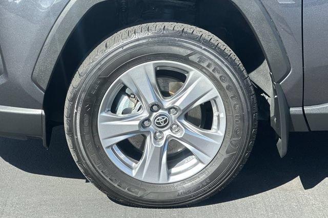 Certified 2024 Toyota RAV4 LE AWD/4WD image 30