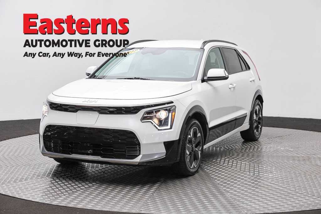 Used 2023 Kia Niro Wind w/ Wind Preserve Package