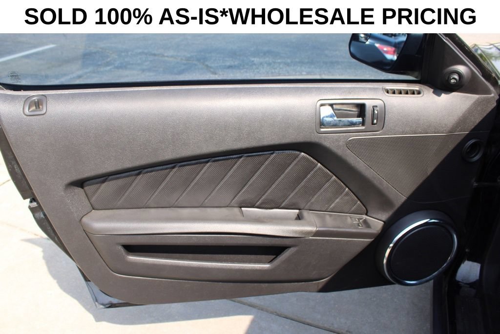 Used 2012 Ford Mustang Premium RWD image 17