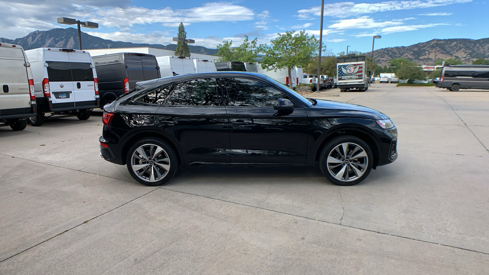 Used 2023 Audi SQ5 Premium Plus w/ Premium Plus Package AWD/4WD image 6