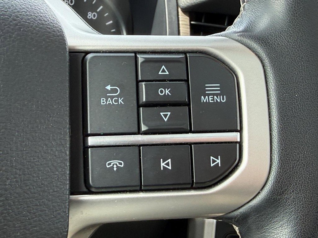 Used 2024 Ford Expedition Limited image 17