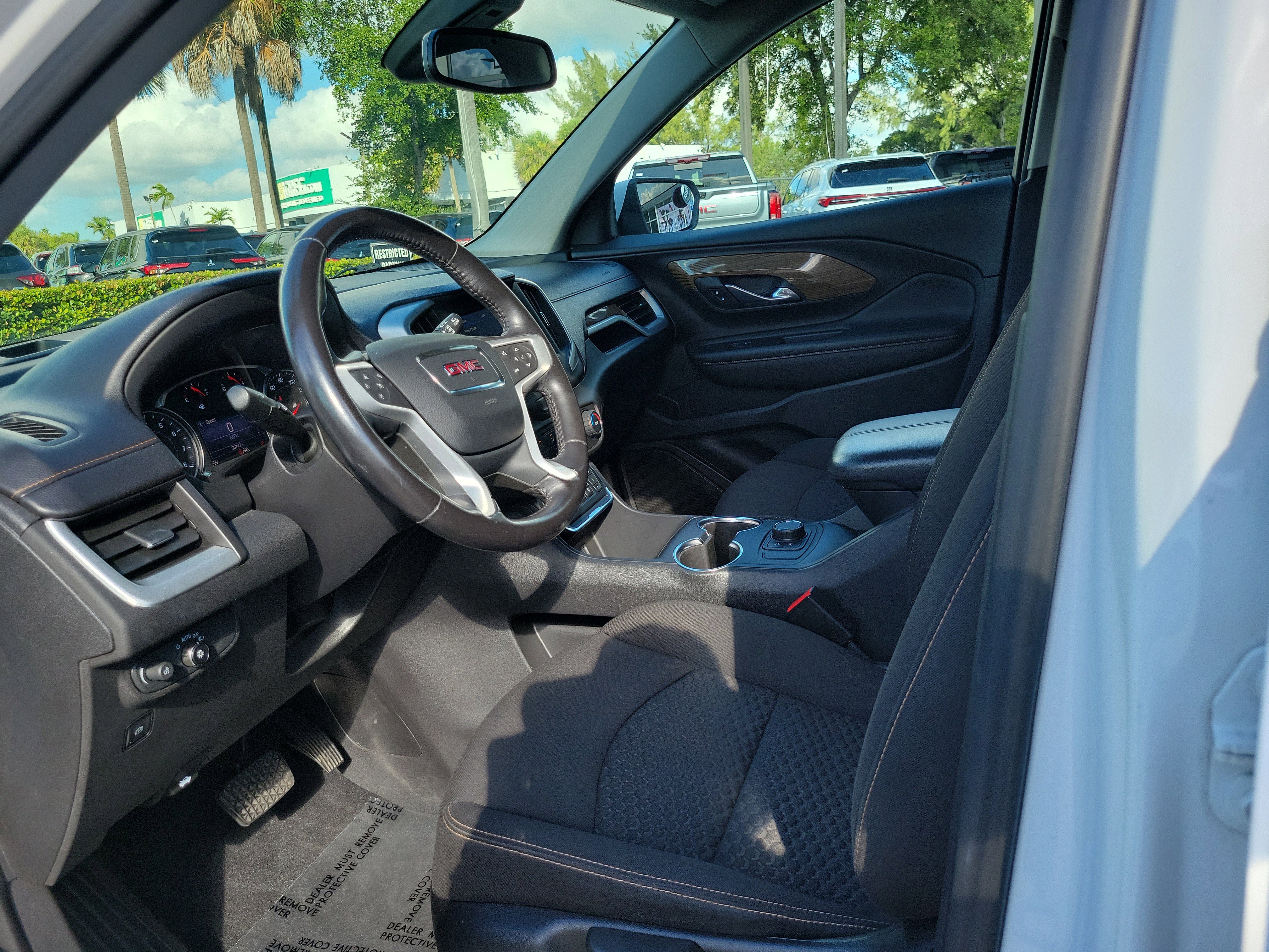 Used 2020 GMC Terrain SLE image 10