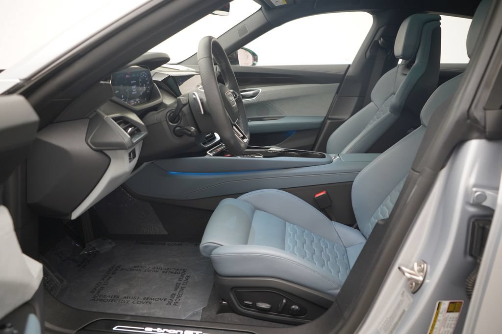 Used 2023 Audi e-tron GT Prestige AWD/4WD image 6