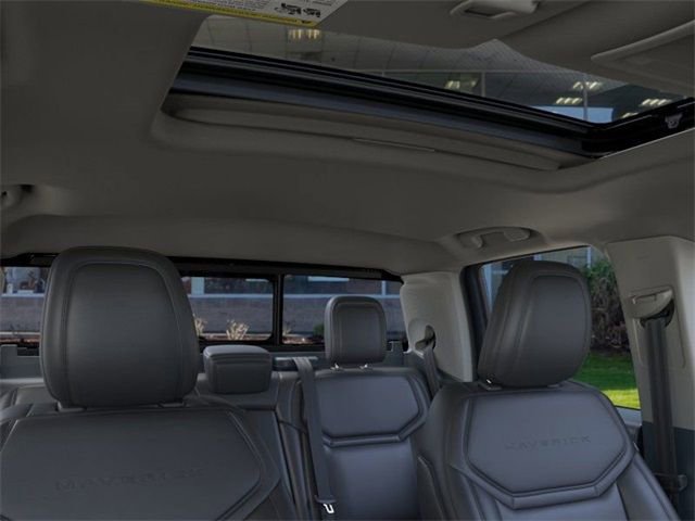 New 2025 Ford Maverick Lariat w/ Black Appearance Package image 12