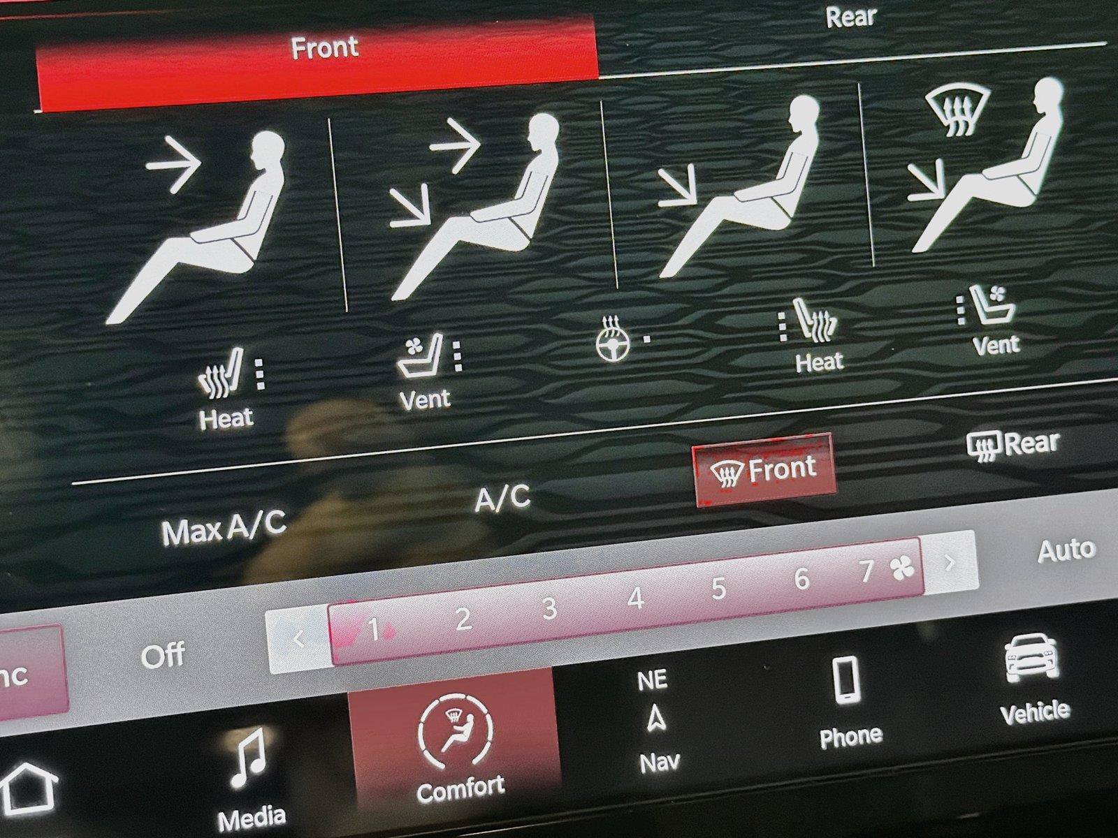 Used 2025 Dodge Durango GT AWD/4WD image 25