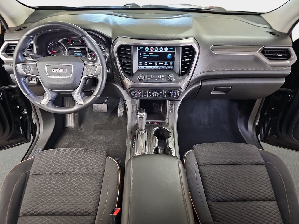 Used 2017 GMC Acadia SLE w/ Driver Alert Package I AWD/4WD image 10