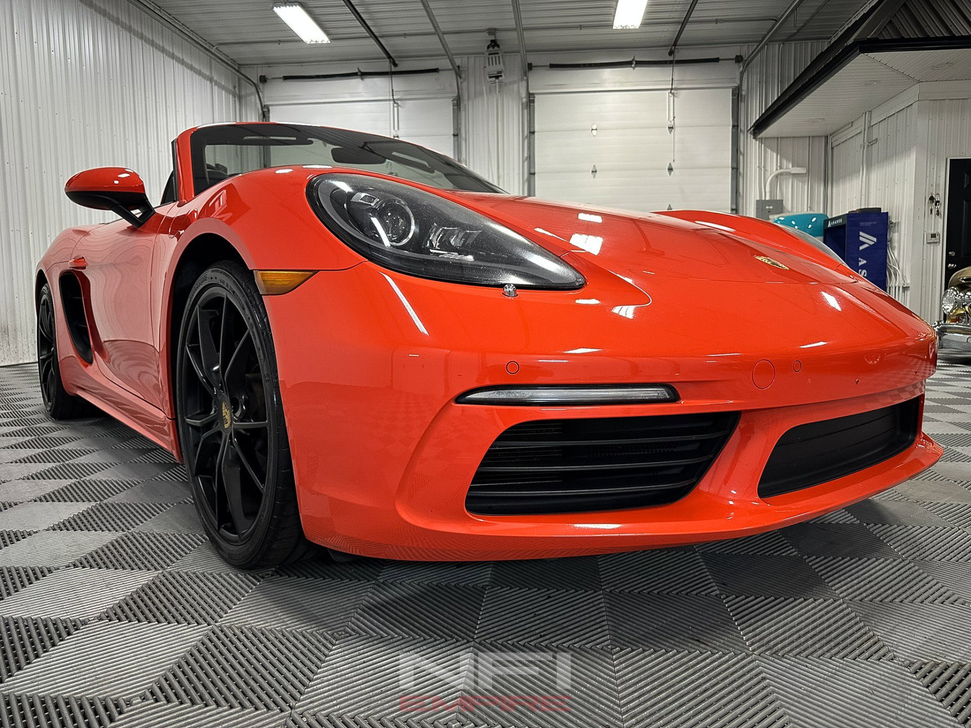 Used 2017 Porsche 718 Boxster image 24