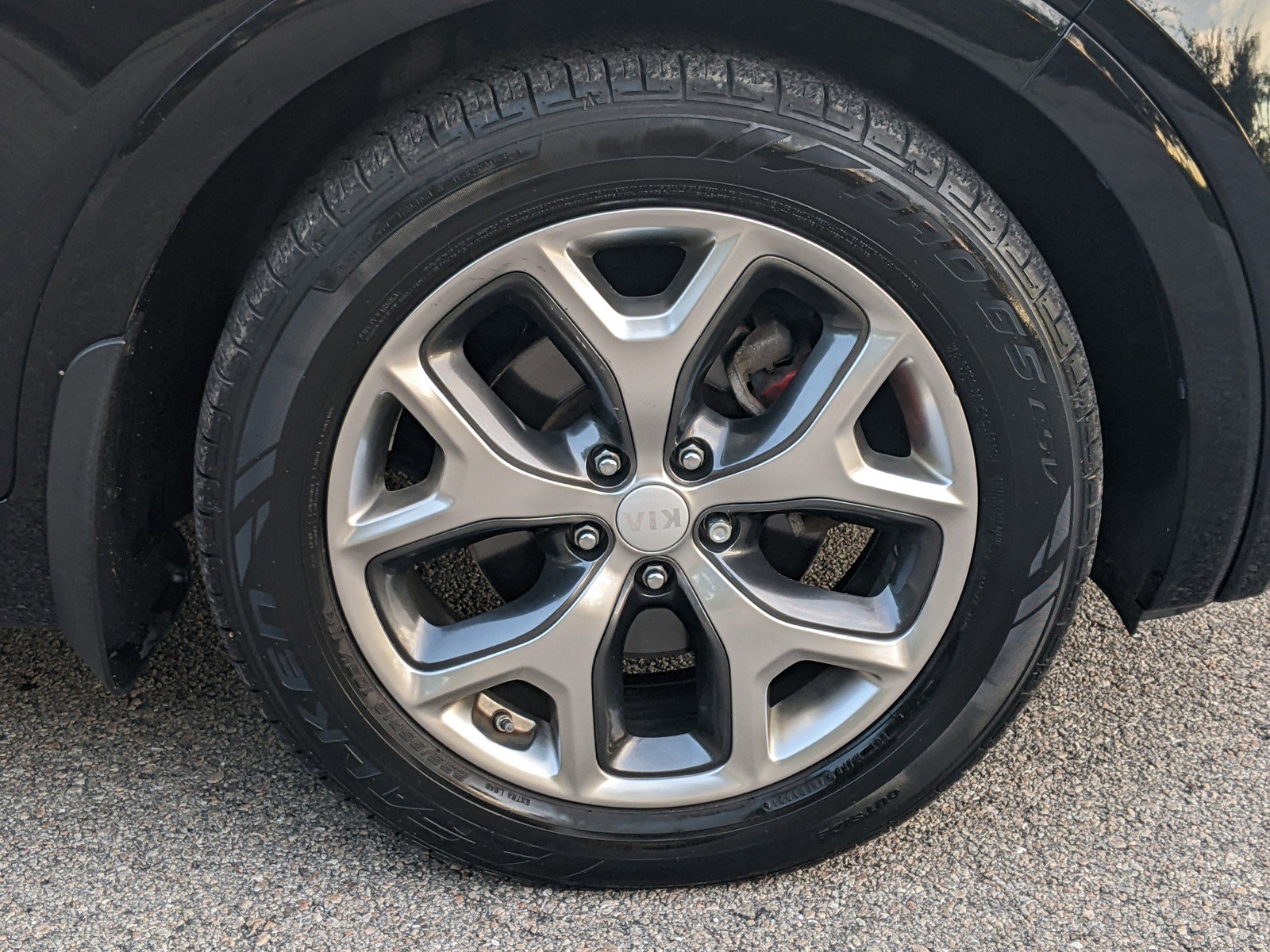 Used 2017 Kia Sorento SX image 9