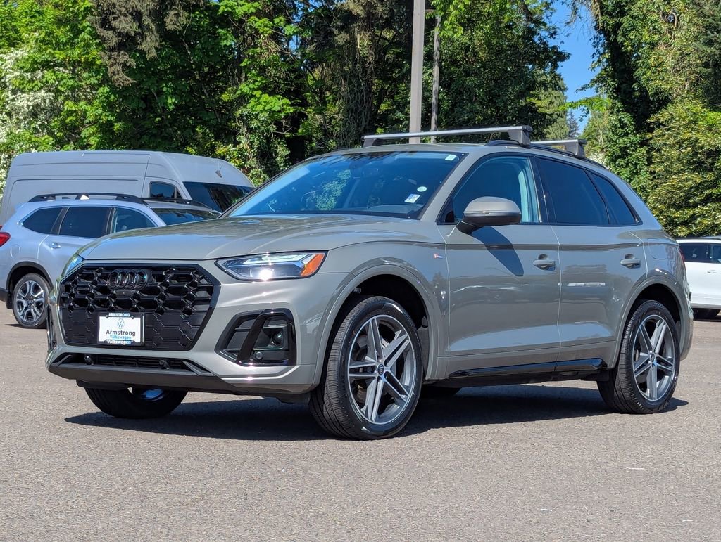 Used 2023 Audi Q5 e Premium Plus w/ Premium Plus Package AWD/4WD image 9