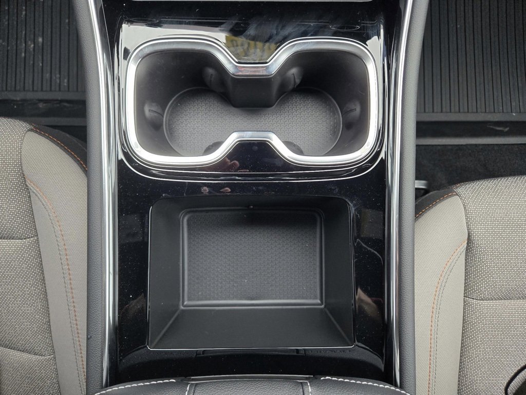 New 2026 Chevrolet Traverse LT w/ LPO, Floor Liner Package image 24