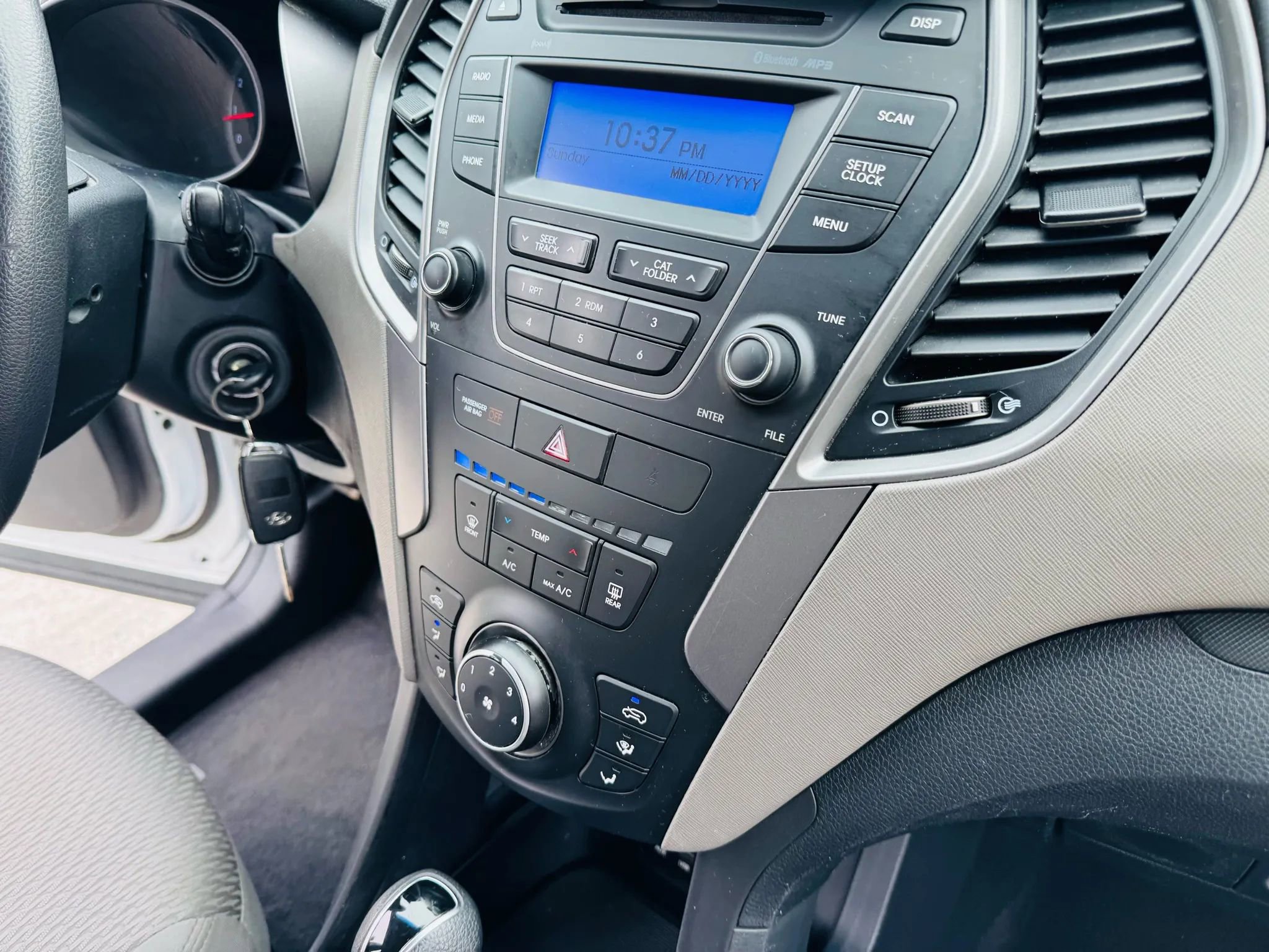 Used 2015 Hyundai Santa Fe Sport image 14