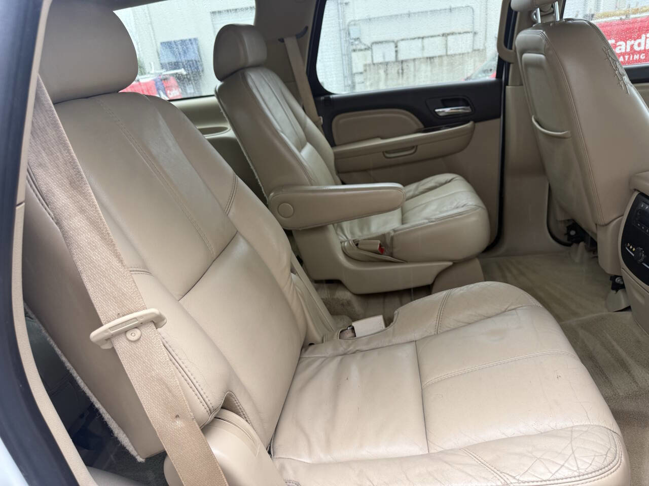 Used 2007 GMC Yukon Denali image 11