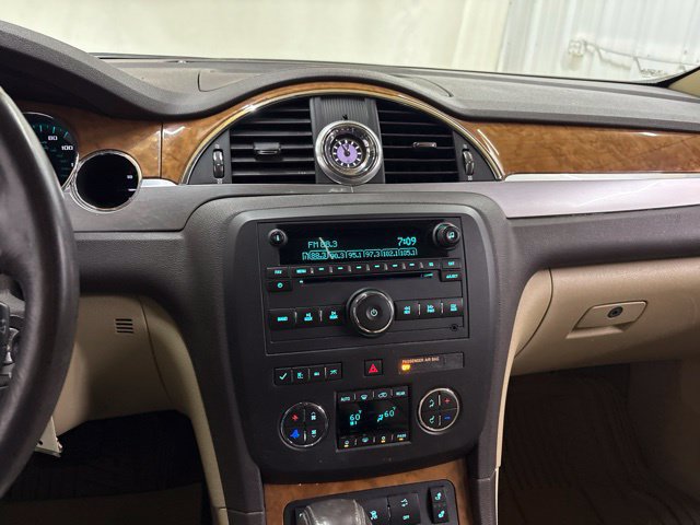 Used 2009 Buick Enclave CXL AWD/4WD image 44