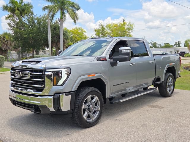 New 2026 GMC Sierra 3500 SLT w/ SLT Convenience Package AWD/4WD image 3