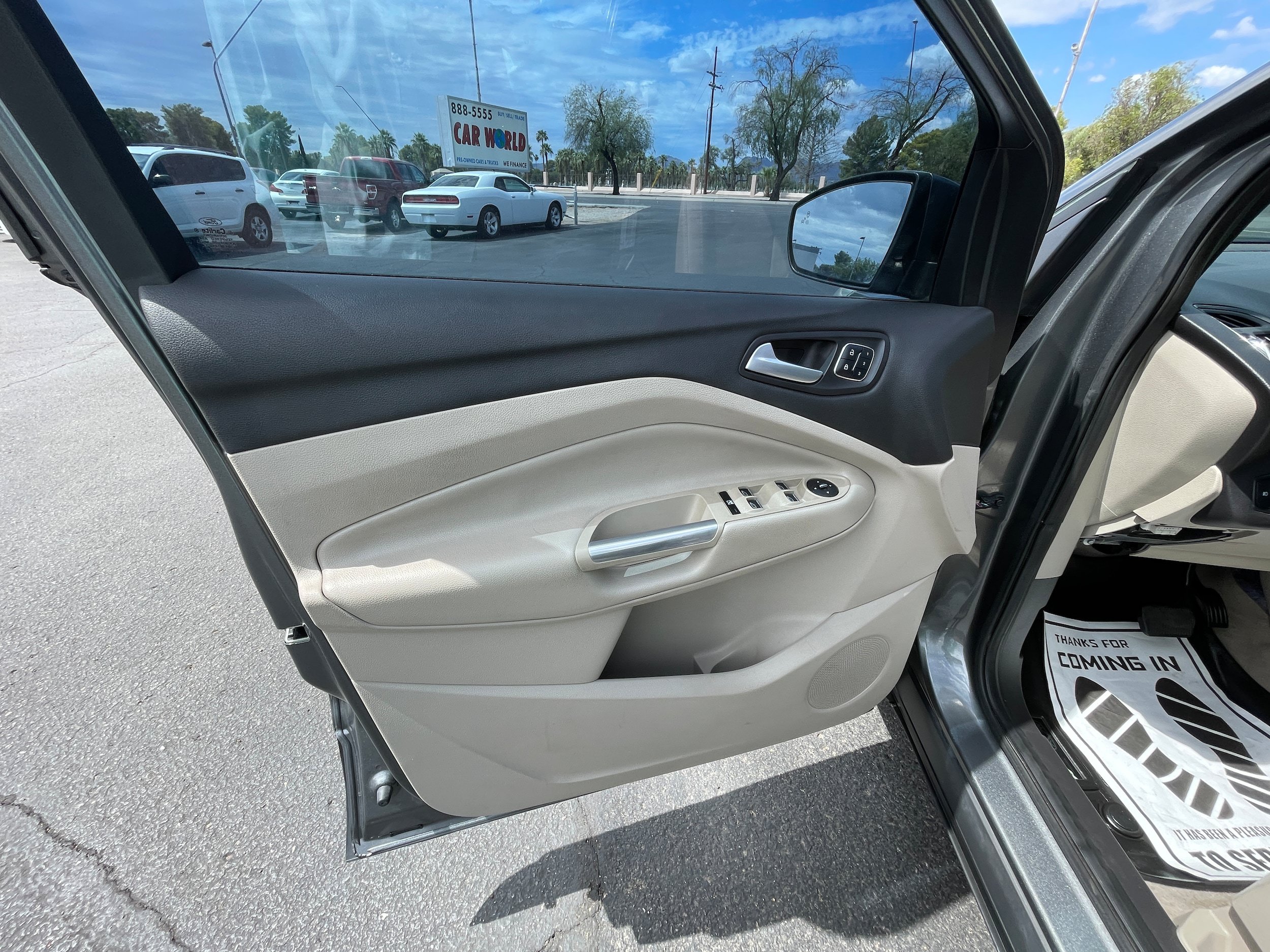 Used 2014 Ford Escape Titanium w/ Equipment Group 401A FWD image 13