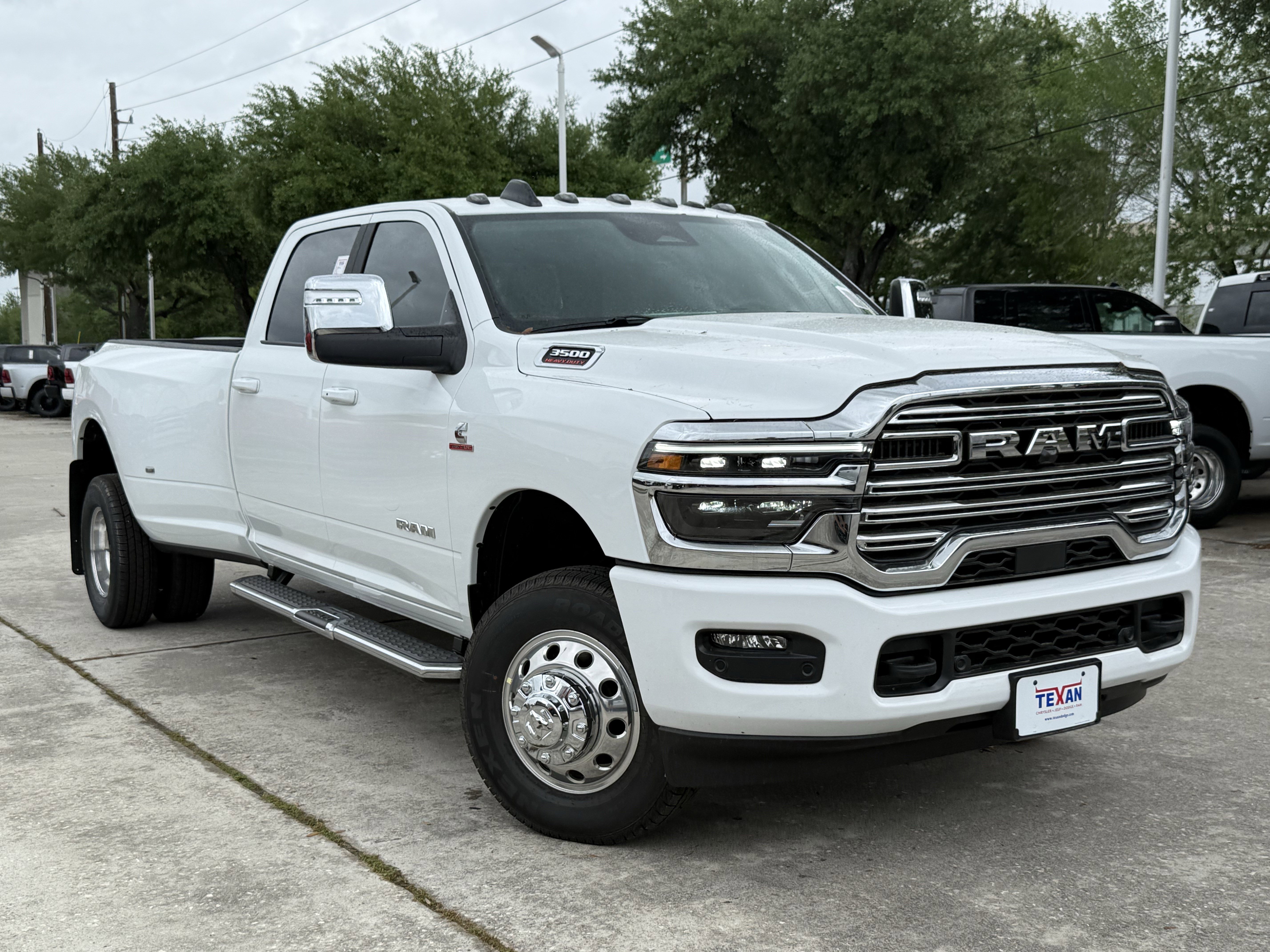 New 2026 RAM 3500 Laramie AWD/4WD image 2
