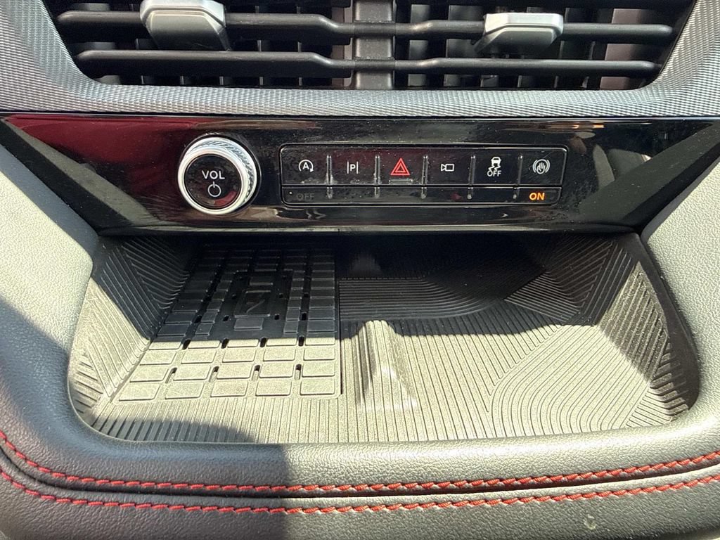Used 2025 Ford Explorer ST AWD/4WD image 33