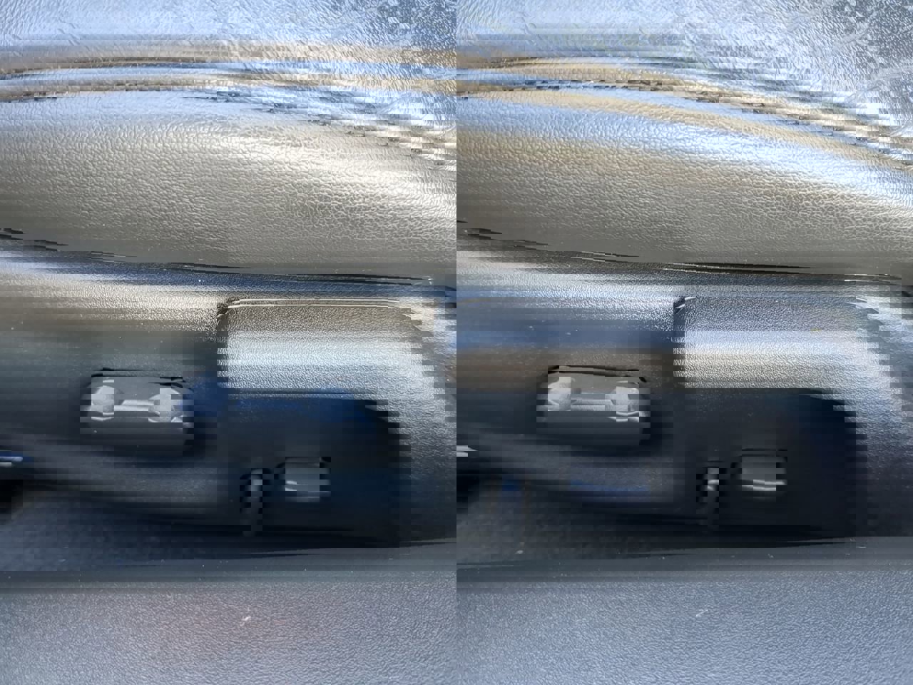 Used 2013 Chevrolet Corvette Grand Sport image 25