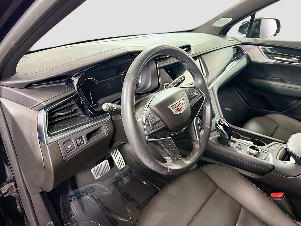 Used 2023 Cadillac XT5 Premium Luxury AWD/4WD image 11