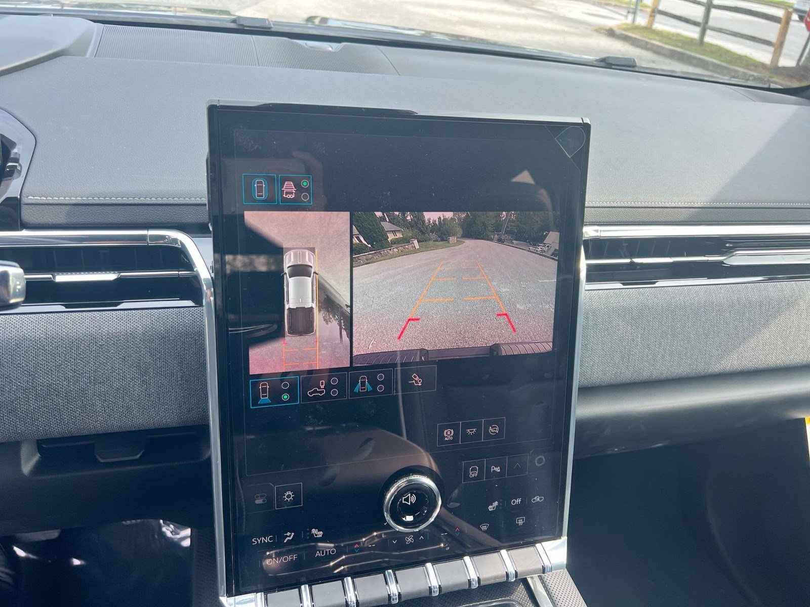 New 2026 GMC Sierra EV Elevation image 17