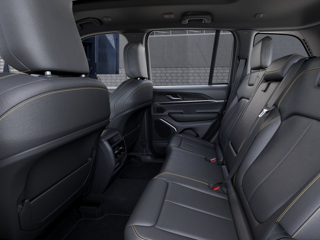New 2026 Jeep Grand Cherokee Limited AWD/4WD image 23