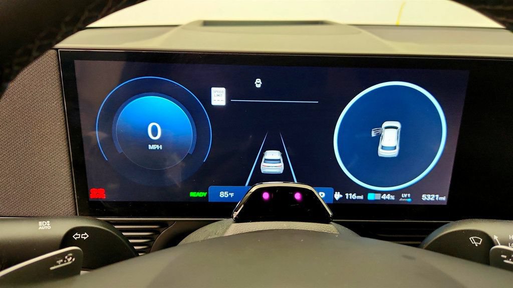 Used 2025 Hyundai Ioniq 5 Limited RWD image 14