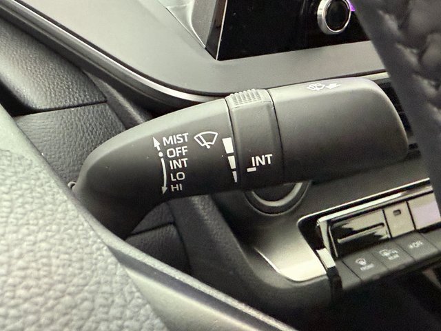 New 2026 Toyota Prius LE image 13