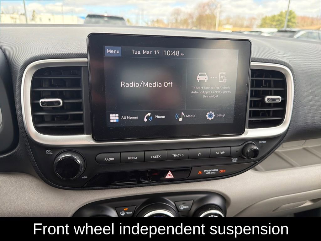 Certified 2023 Hyundai Venue SEL image 19
