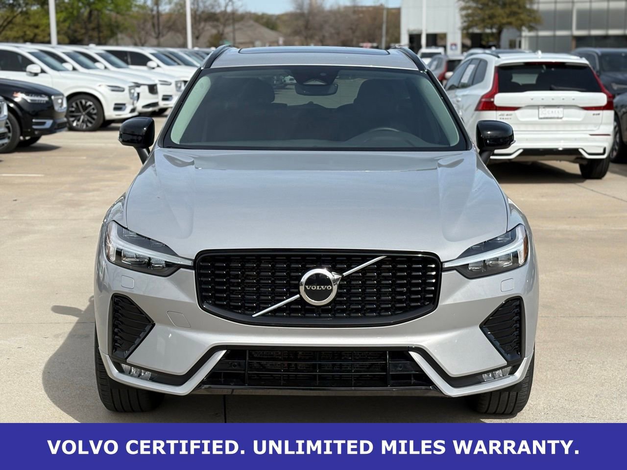 Certified 2025 Volvo XC60 B5 Core AWD/4WD image 4