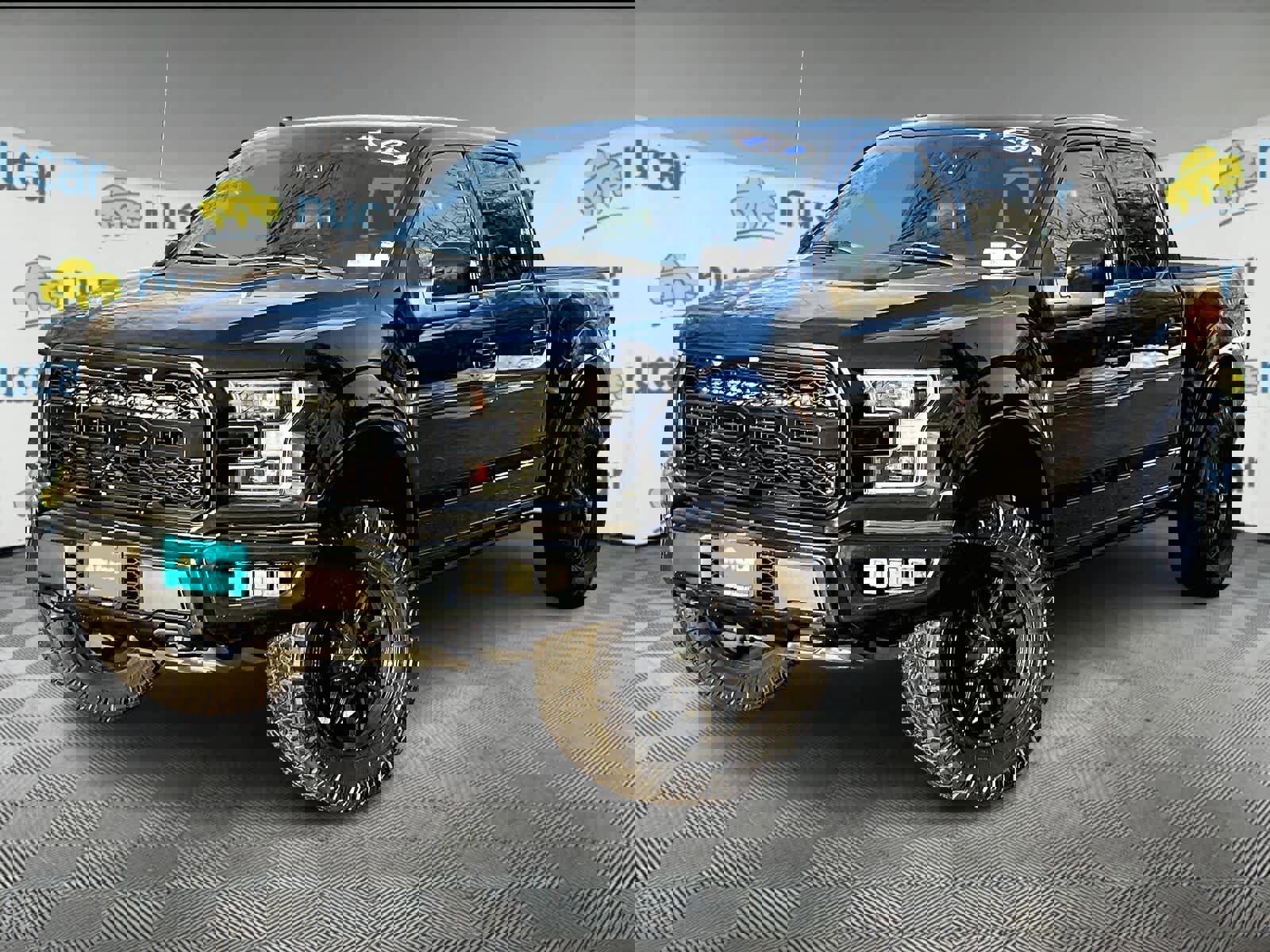 Used 2018 Ford F150 Raptor w/ Equipment Group 802A Luxury image 3