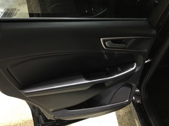 Used 2017 Ford Edge SEL w/ Equipment Group 201A image 43