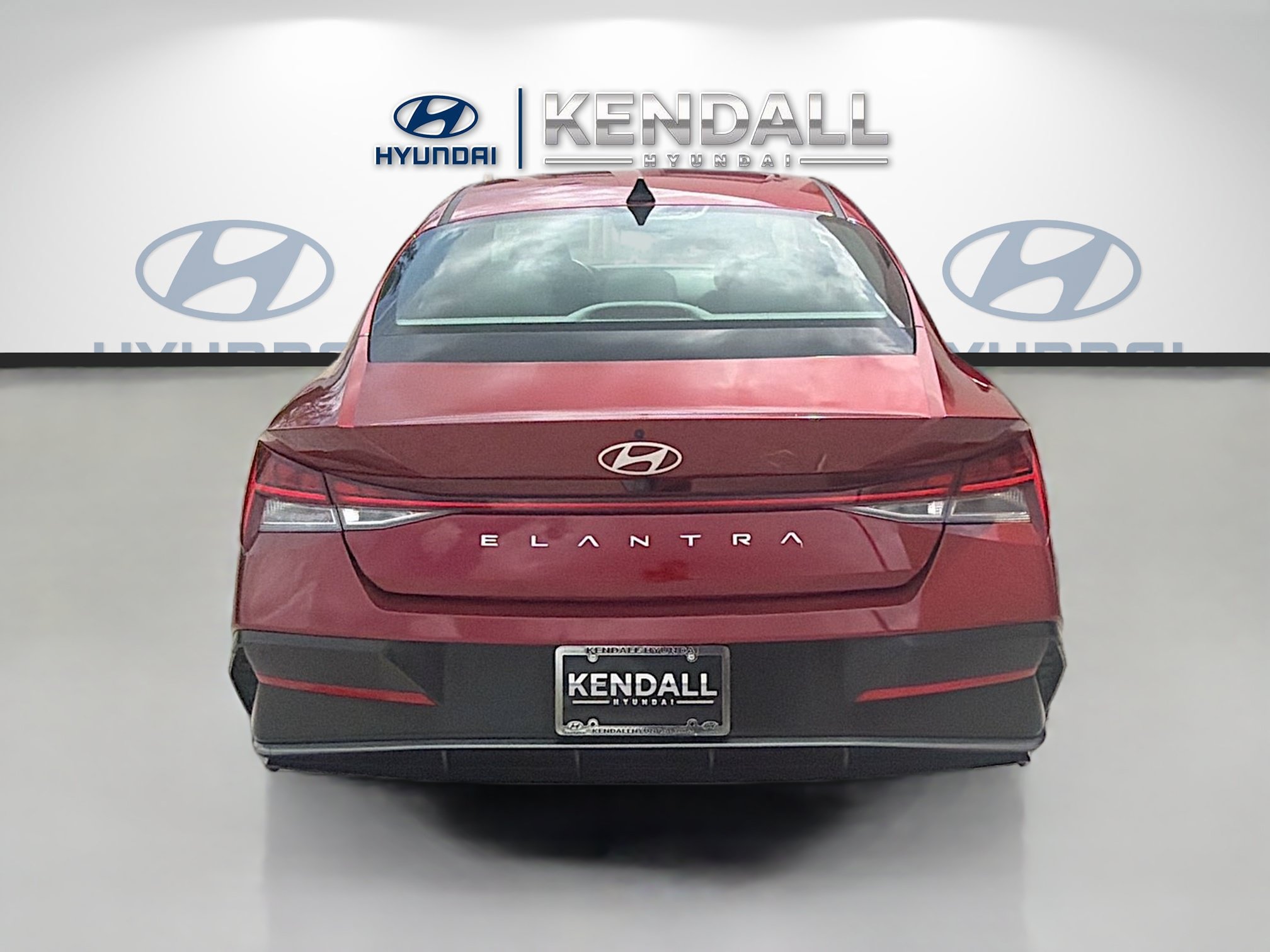 Used 2024 Hyundai Elantra SEL w/ Convenience Package FWD image 5