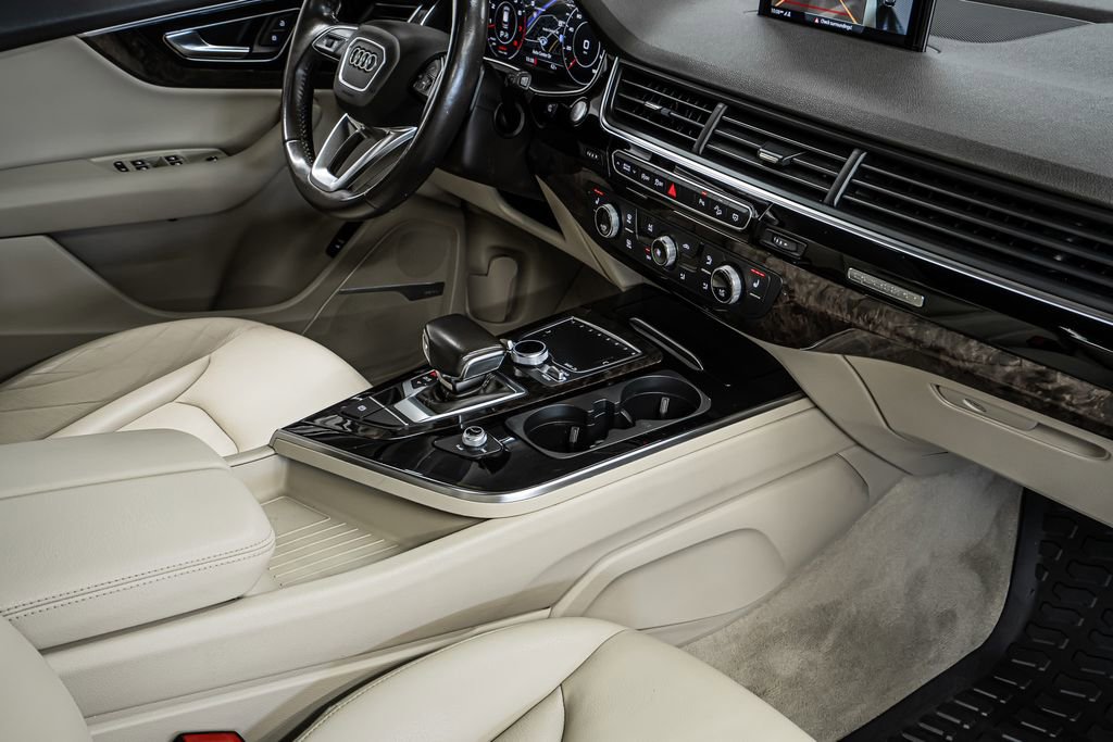 Used 2019 Audi Q7 3.0T Premium Plus w/ Premium Plus Package image 20