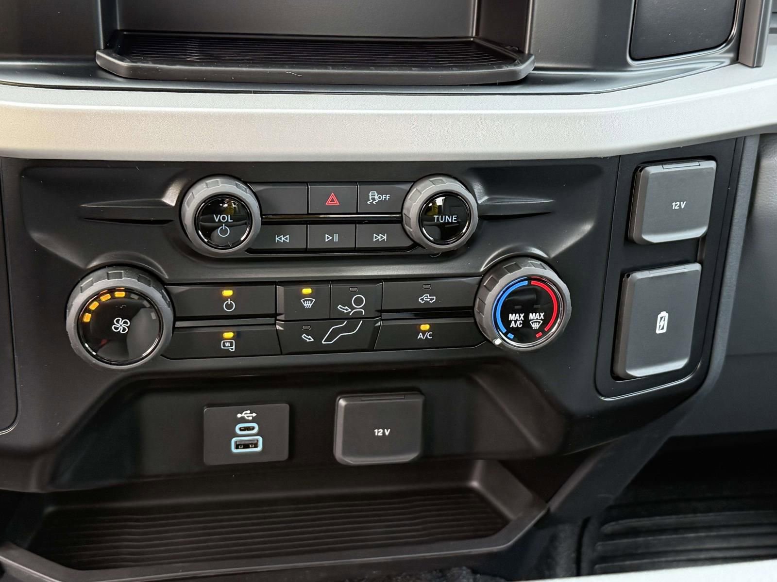 New 2026 Ford F250 XL w/ XL Off-Road Package image 15