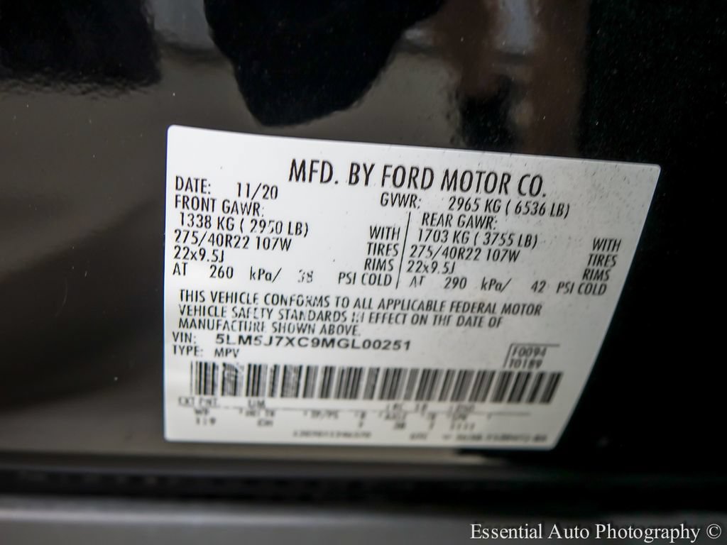 Used 2021 Lincoln Aviator Reserve w/ Equipment Group 202A AWD/4WD image 32