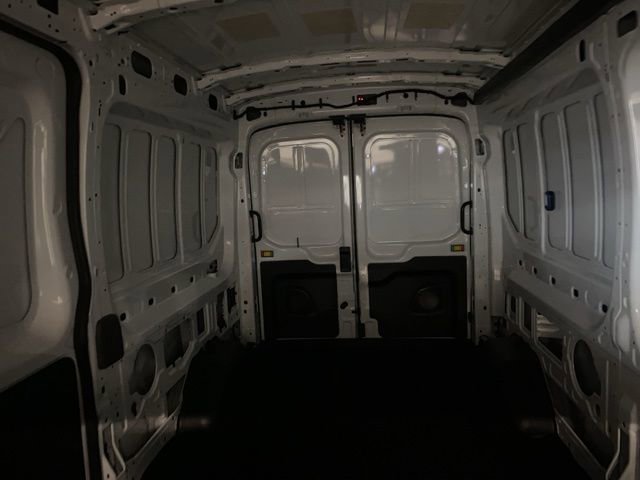 Used 2023 Ford Transit 250 Medium Roof AWD image 22