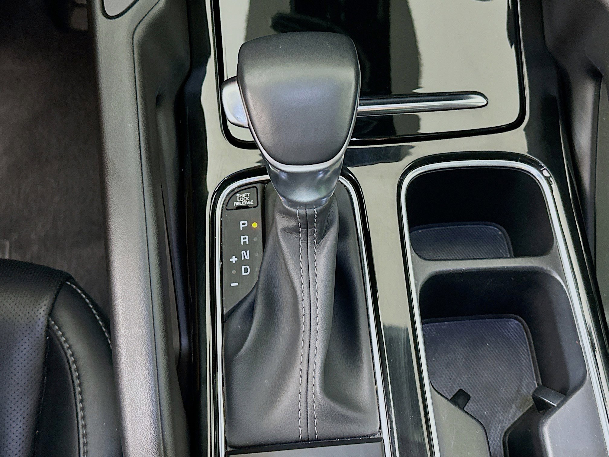 Used 2025 Kia Telluride S AWD/4WD image 25