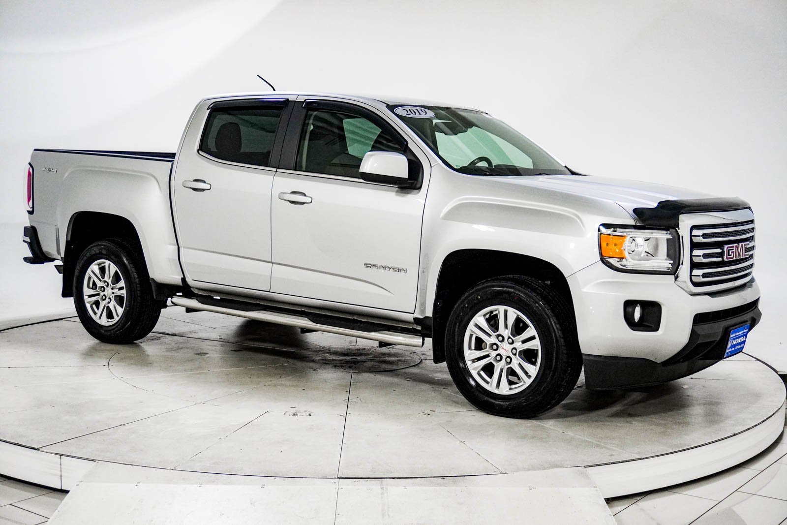 Used 2019 GMC Canyon SLE image 11