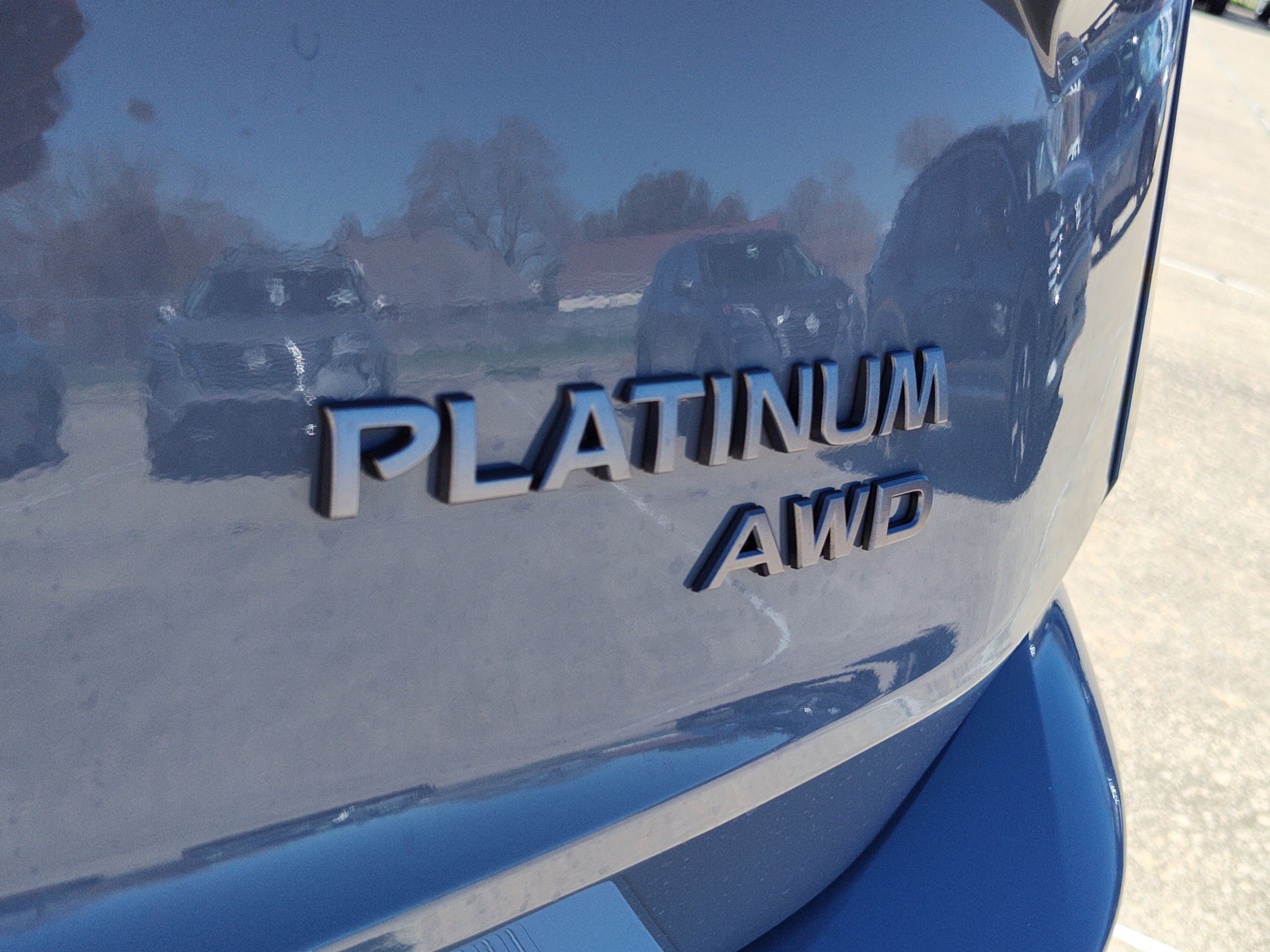 New 2026 Nissan Rogue Platinum w/ Platinum Premium Package image 4