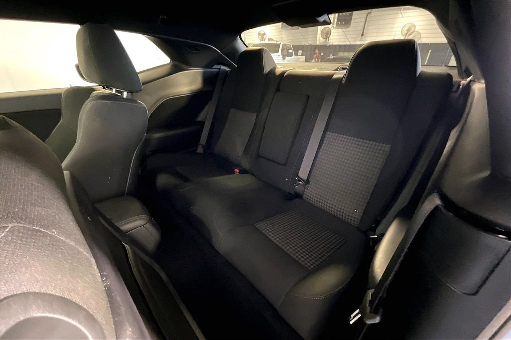 Used 2020 Dodge Challenger R/T RWD image 34