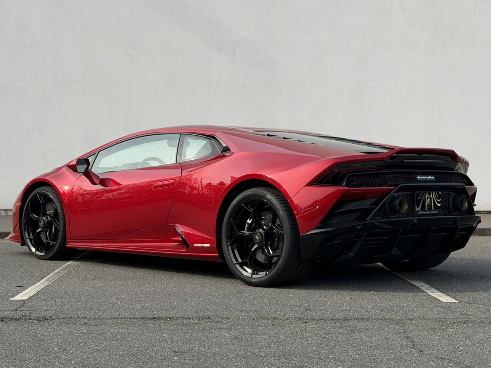Used 2021 Lamborghini Huracan EVO image 8
