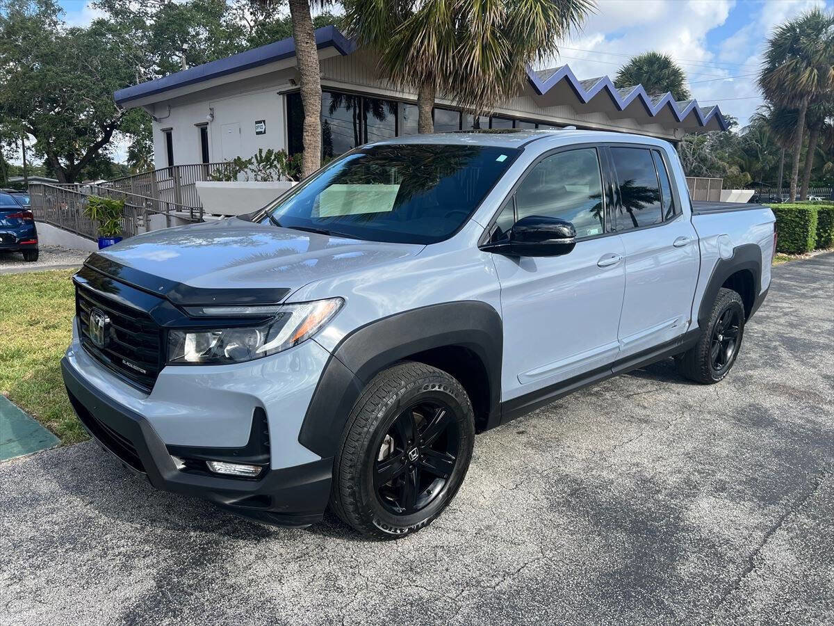 Used 2022 Honda Ridgeline Black Edition image 2