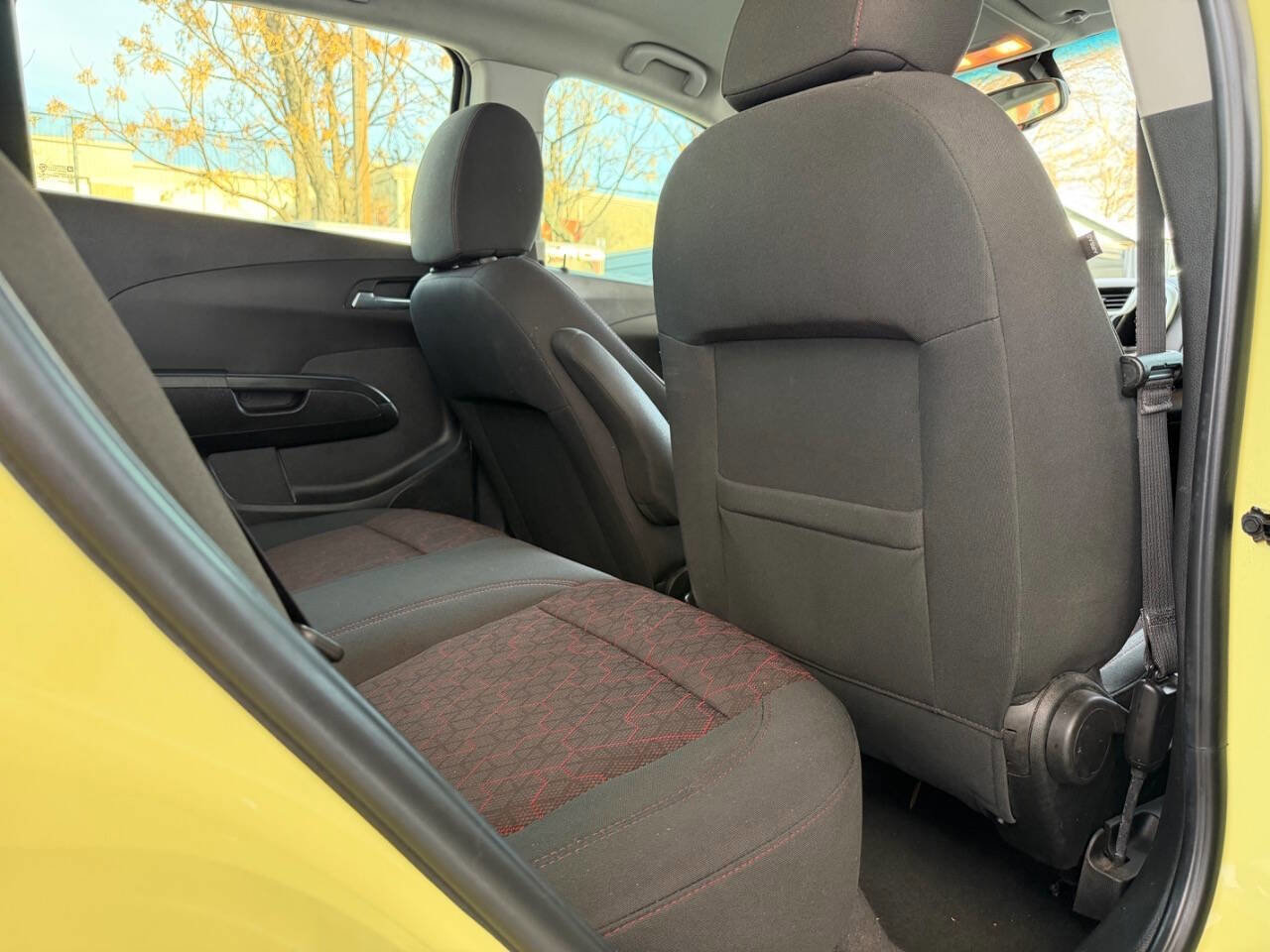 Used 2017 Chevrolet Sonic LT w/ Convenience Package image 31