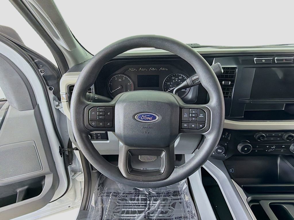 Used 2024 Ford F250 XLT w/ FX4 Off-Road Package AWD/4WD image 24