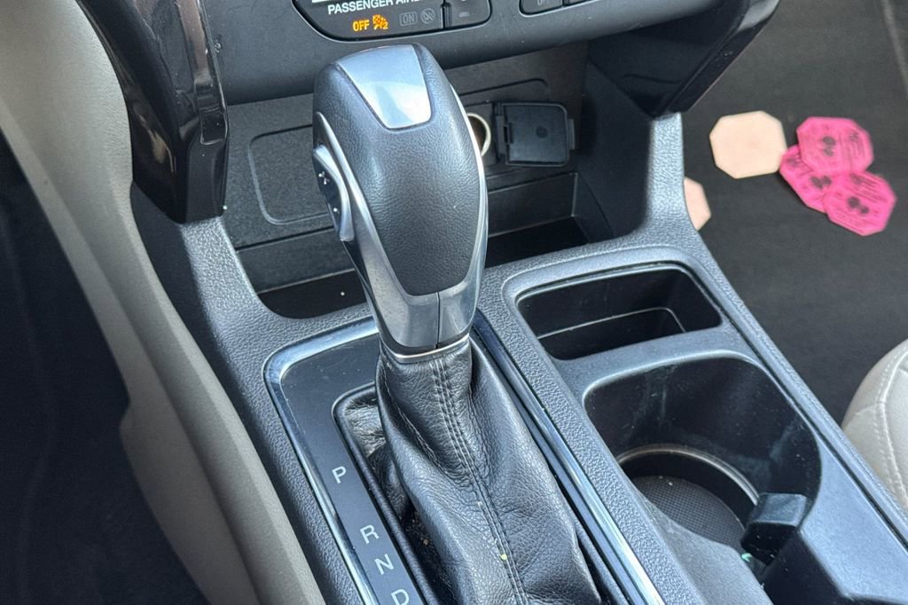 Used 2019 Ford Escape Titanium AWD/4WD image 22