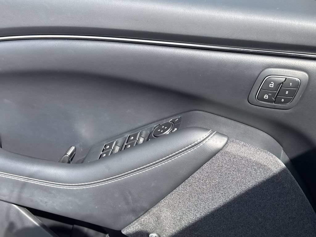 Used 2022 Ford Mustang Mach-E Premium AWD/4WD image 15