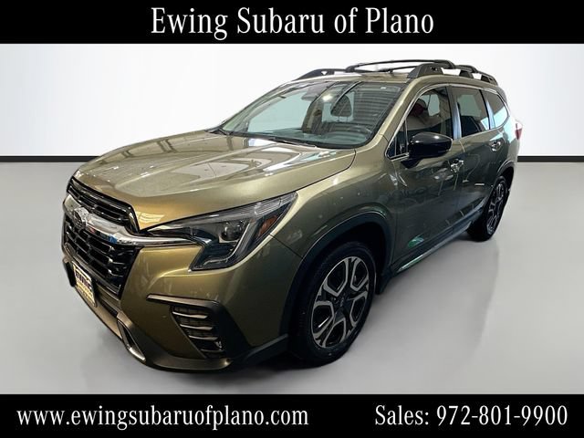 Used 2025 Subaru Ascent Touring AWD/4WD image 3