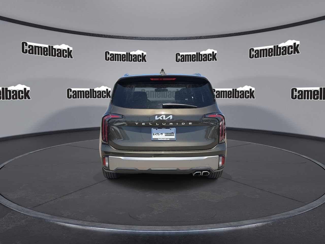 Certified 2025 Kia Telluride EX w/ EX Captain's Chair Package FWD image 6