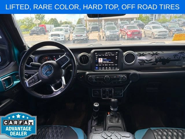 Used 2019 Jeep Wrangler Unlimited Sahara AWD/4WD image 14