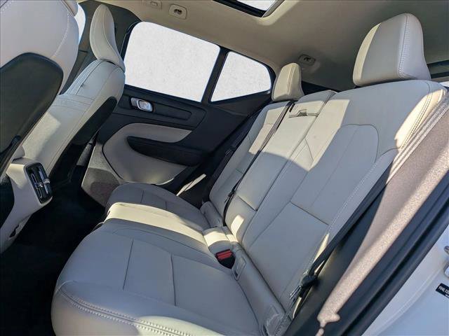 New 2026 Volvo XC40 B5 Plus w/ Protection Package Premier image 17